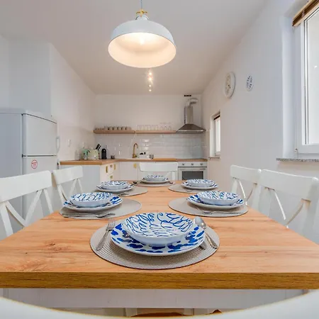 Apartment Stunning In With Wi-fi *